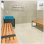 Umkleide mit Reisebett Wasser.Studio Langenburg